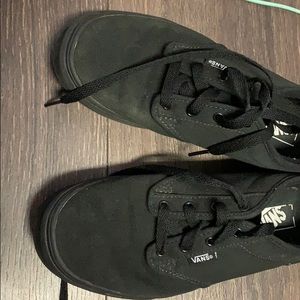 Black vans